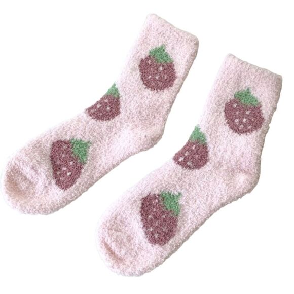 Strawberry 🍓 Print Fuzzy Socks - Picture 1 of 4